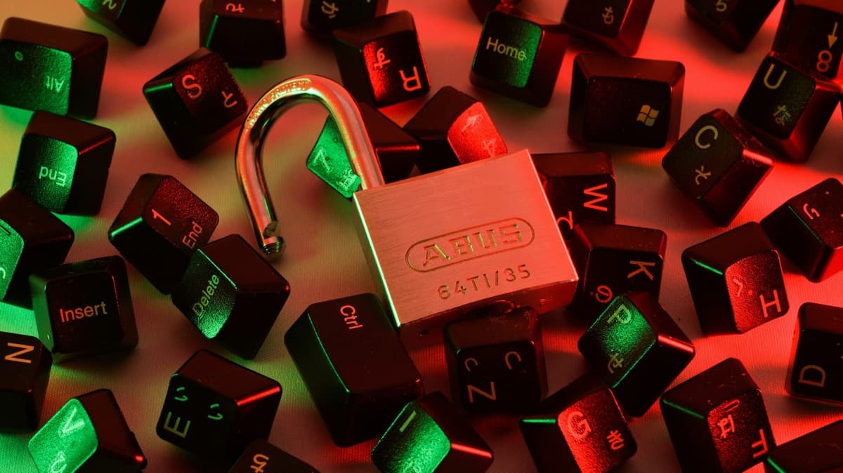 How the Zero Trust Model Is Transforming Enterprise Digital Security